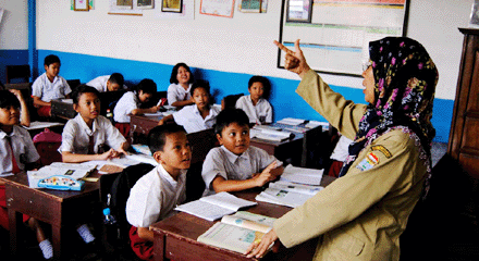 Bang Imam Berbagi Lowongan Calon Guru Sekolah  Indonesia 