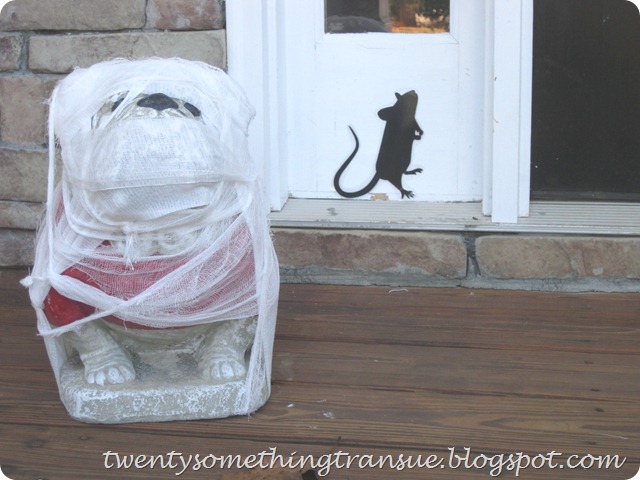 Halloween Front Porch 001