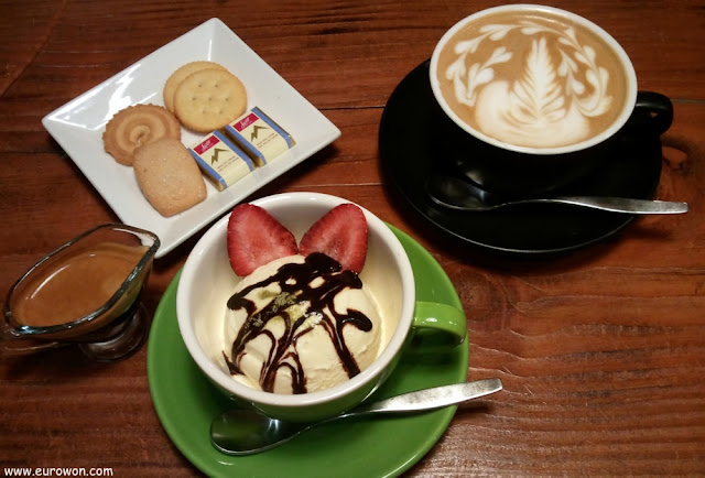 Affogato y capuccino