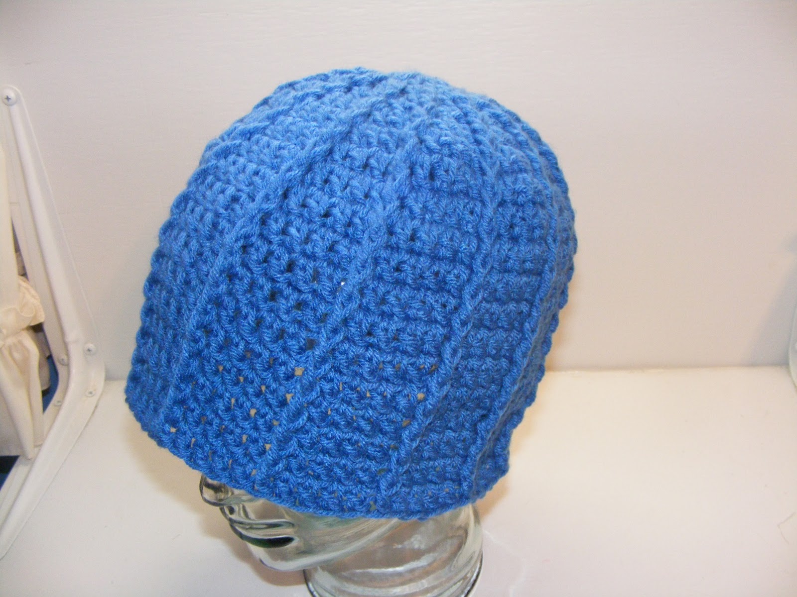 FREE CROCHET PATTERN: BASIC PREEMIE HAT - CROCHET SPOT - CROCHET