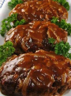 Salisbury Steak with Caramelized Onion Gravy