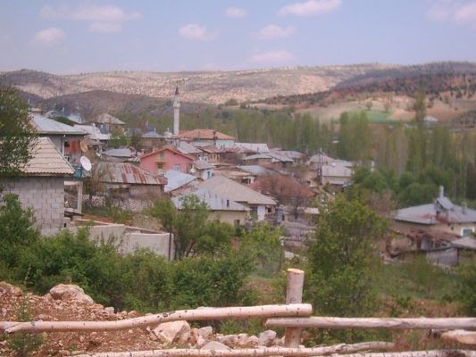 Bozkır Yolören Muhtarı Akçapınar Yolunda Kaza Geçirdi.