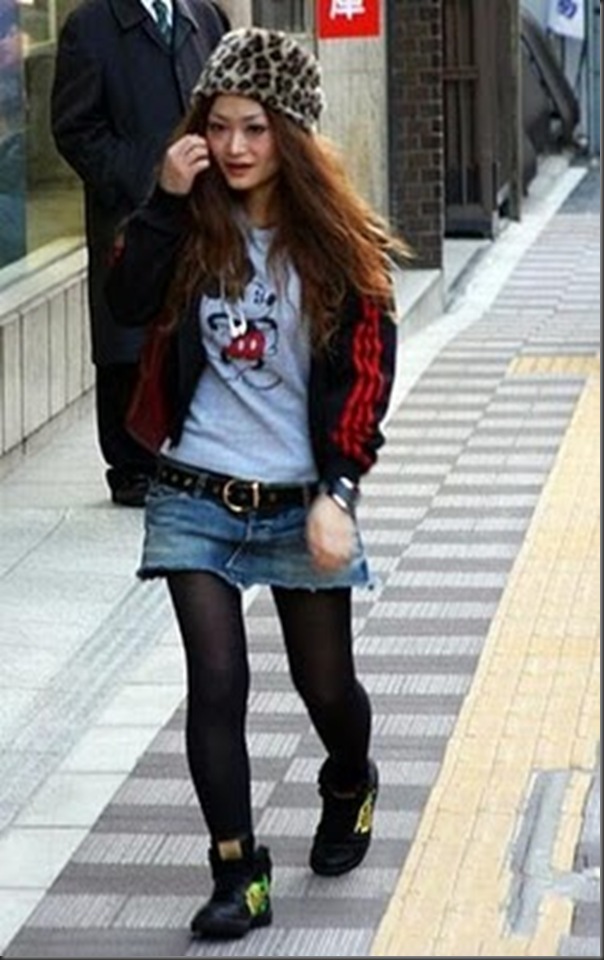 A moda na rua das garotas japonesa (35)