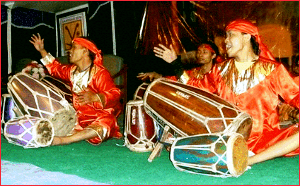 5 Alat  Musik  Tradisional Jawa Barat Lengkap Gambar  dan  