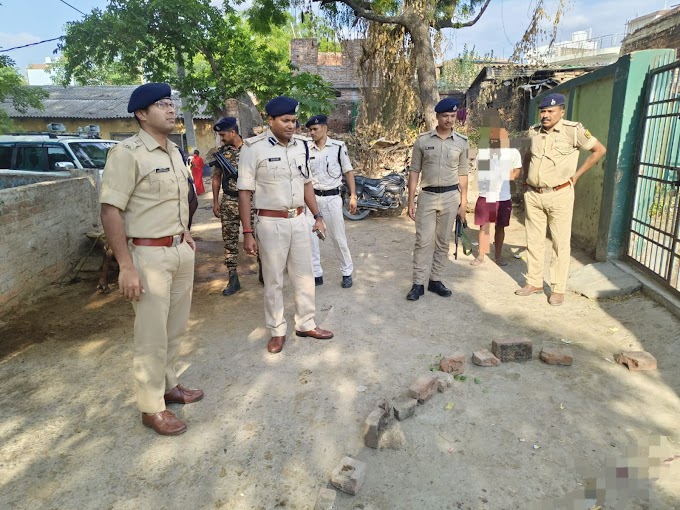 24 घंटे के अंदर हत्या की तीसरी वारदात छपरा शहर के भगवान बाजार में हुई चाकूबाजी में एक की मौत, घटनास्थल पर  पहुंचे एसएसपी व एसपी ग्रामीण