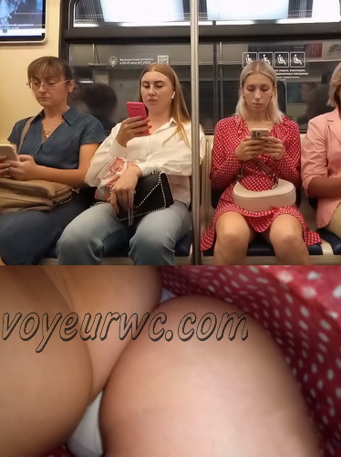 Upskirts N 3359-3371 (Upskirt voyeur videos with girls teasing with their butts on the escalator)