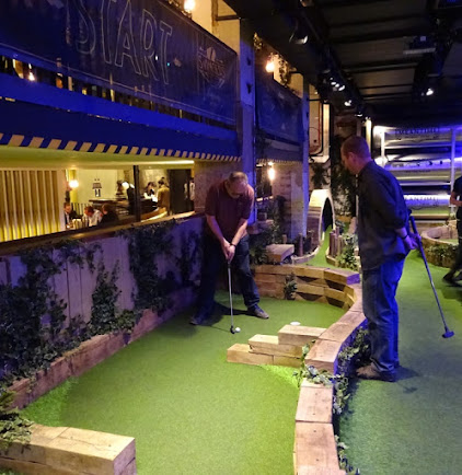 Swingers Crazy Golf in London