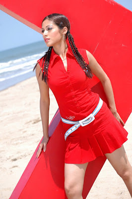 Sada Hot Spicy in Red Photos