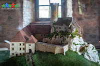 Zrekonstruowane ruiny średniowiecznego Zamku w Rabsztynie nieopodal Olkusza są jedną z perełek Szlaku Orlich Gniazd na Jurze Krakowsko-Częstochowskiej