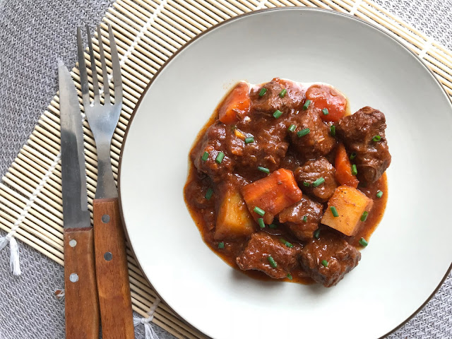 goulash de ternera receta