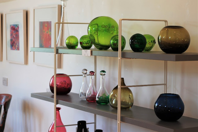 Jerpoint Glass Shelf with Ornaments