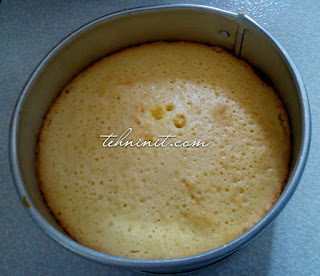 Sponge Cake Dasar 2 Telur Dengan  Krim Kopi tehninit