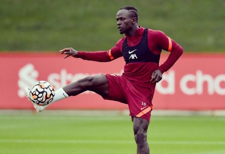 Bayern Munich sets to sign Sadio Mane from Liverpool