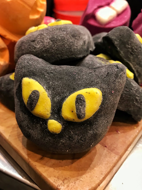 Lush, Halloween, 2017, Bath bombs, Bubble Bars, Autumn, Bewitched, Cat