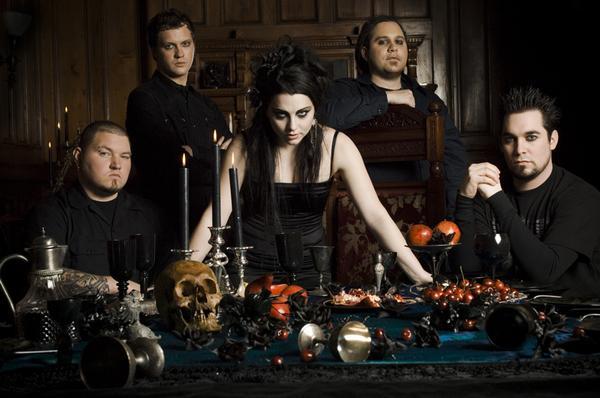 Evanescence es una banda estadounidense de rock fundada en Little Rock 