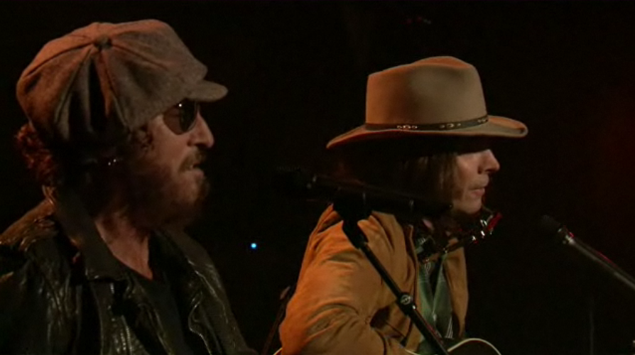  Video Jimmy Fallon as Neil Young and Bruce Springsteen cover'Whip My Hair 