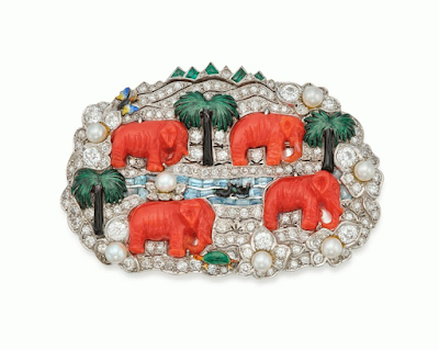 Guirlande éléphants et nuages, motifs gouttes et éventails. décoration  chambre bébé - Un grand marché
