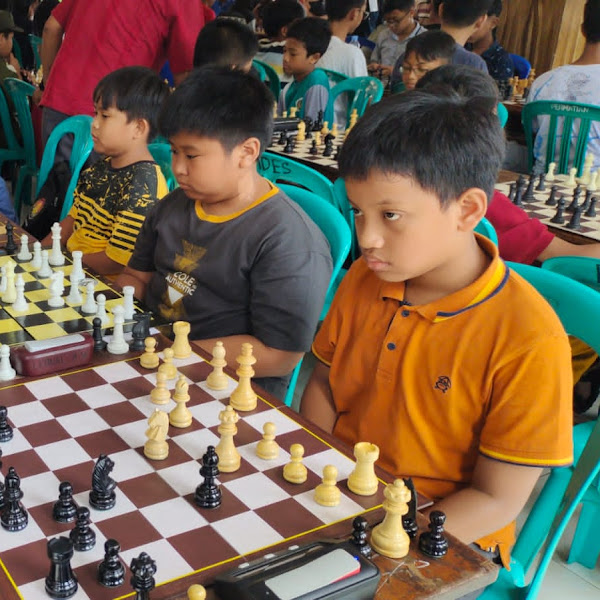 Pengalaman Turnamen Catur Nasional di Jombang