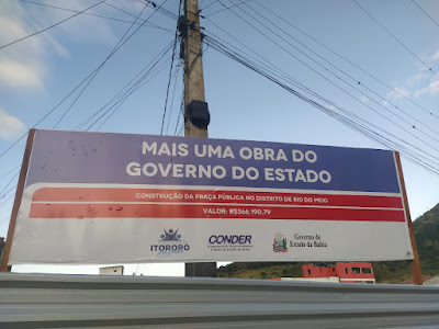 ITORORÓ: PRAÇA EDSON OLIVEIRA ESTÁ SENDO CONSTRUÍDA NO DISTRITO DE RIO DO MEIO