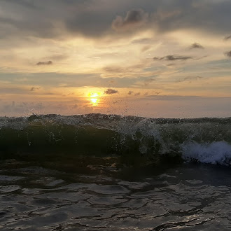 Matahari Terbenam di Kedonganan