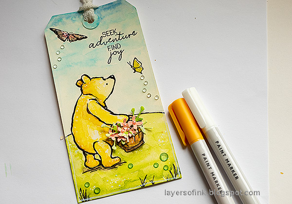 Layers of ink - Seek Adventure Winnie-the-Pooh tag tutorial by Anna-Karin Evaldsson.