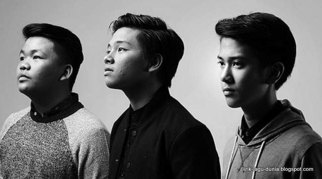 Lirik Lagu CJR - Mata Air (OST. Rudy Habibie)