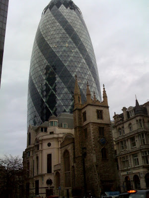 gherkin-Swiss-Re-Tower-London