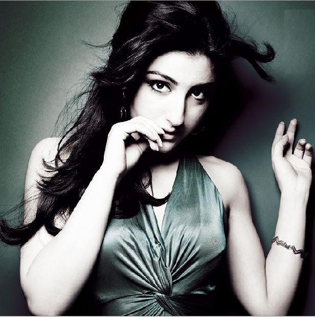 soha ali khan glam shoot latest photos