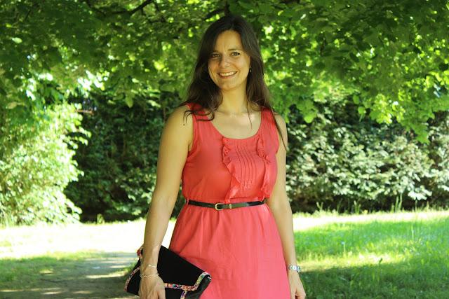robe rose naf naf, chaussures jonak, pochette minelli