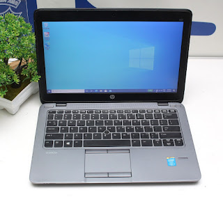 Laptop Bekas HP Elitebook 820 G2