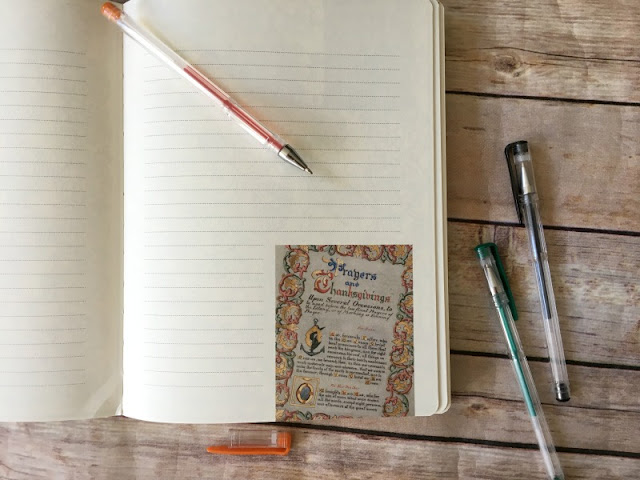 Each of the Ellie Claire journals provide a focus Scripture verse, prayer prompts, and journaling lines so you can record your personal thoughts and reflections to that day's reading. 