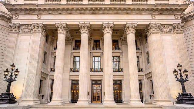 Exterior of Four Seasons London Ten Trinity Square