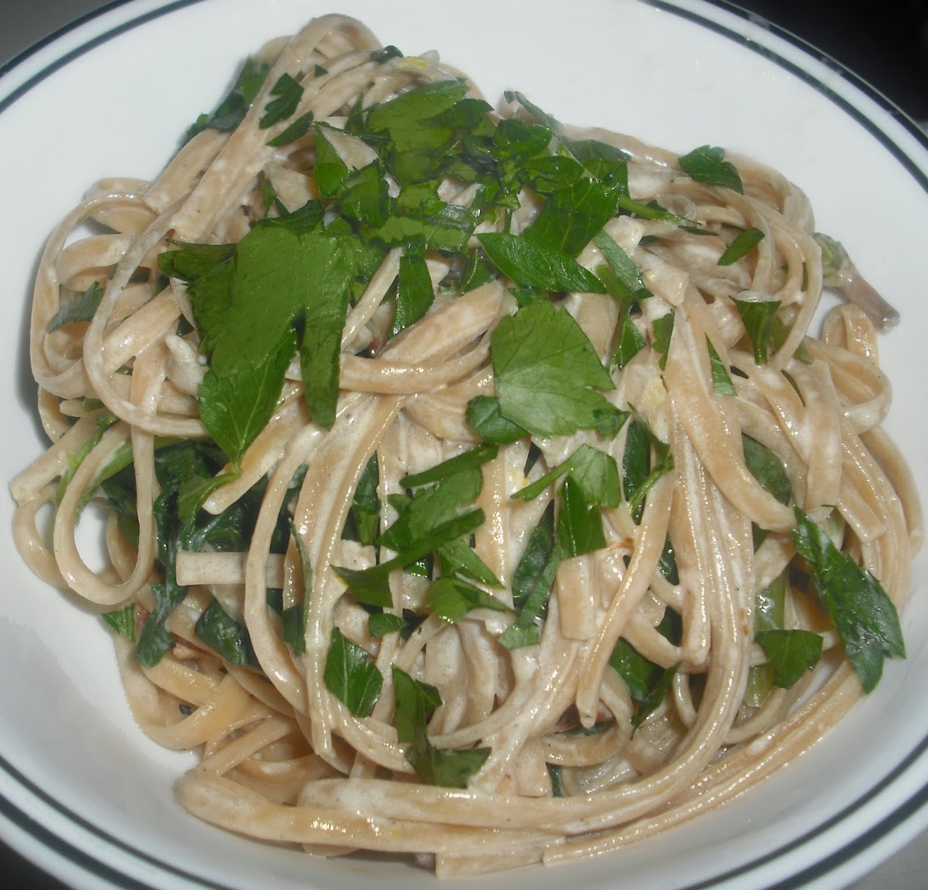 Pasta with Goat Cheese and Almonds