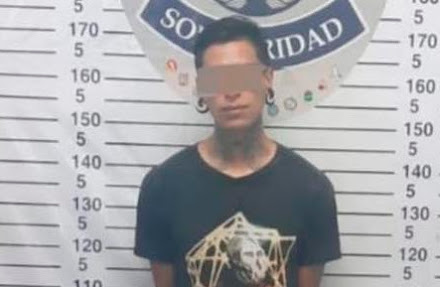 Narcomenudista detenido en una unidad del transporte público