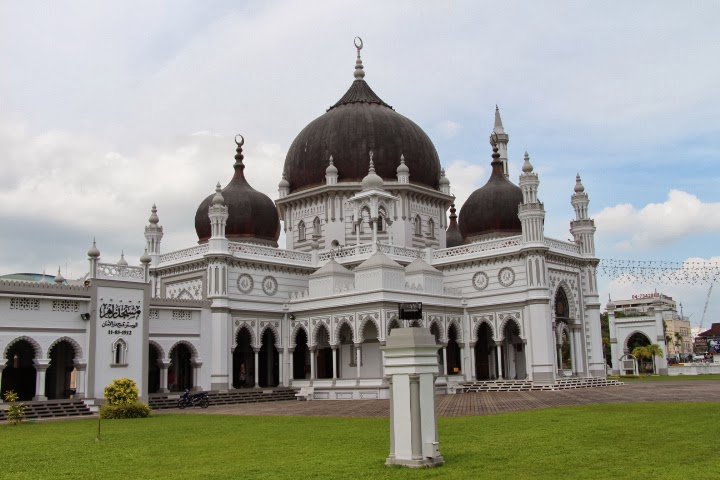 Muhammad Qul Amirul Hakim: Masjid Zahir, Masjid Negeri 