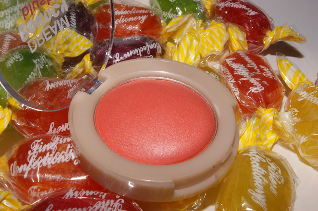 Maybelline Dream Bouncy Blush in Candy Coral 