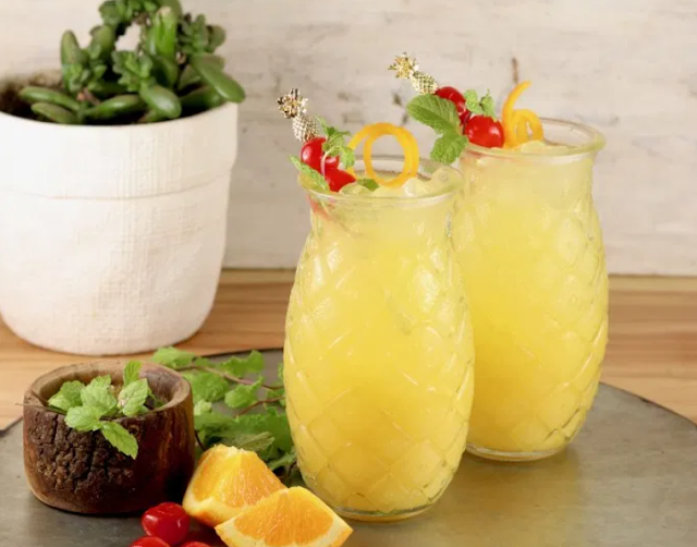 Pineapple Screwdriver Cocktails #summer #drink