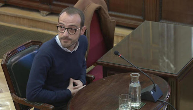 Jaume Metre Anguera, durante su “mentirosa” declaración (Foto de Internet)