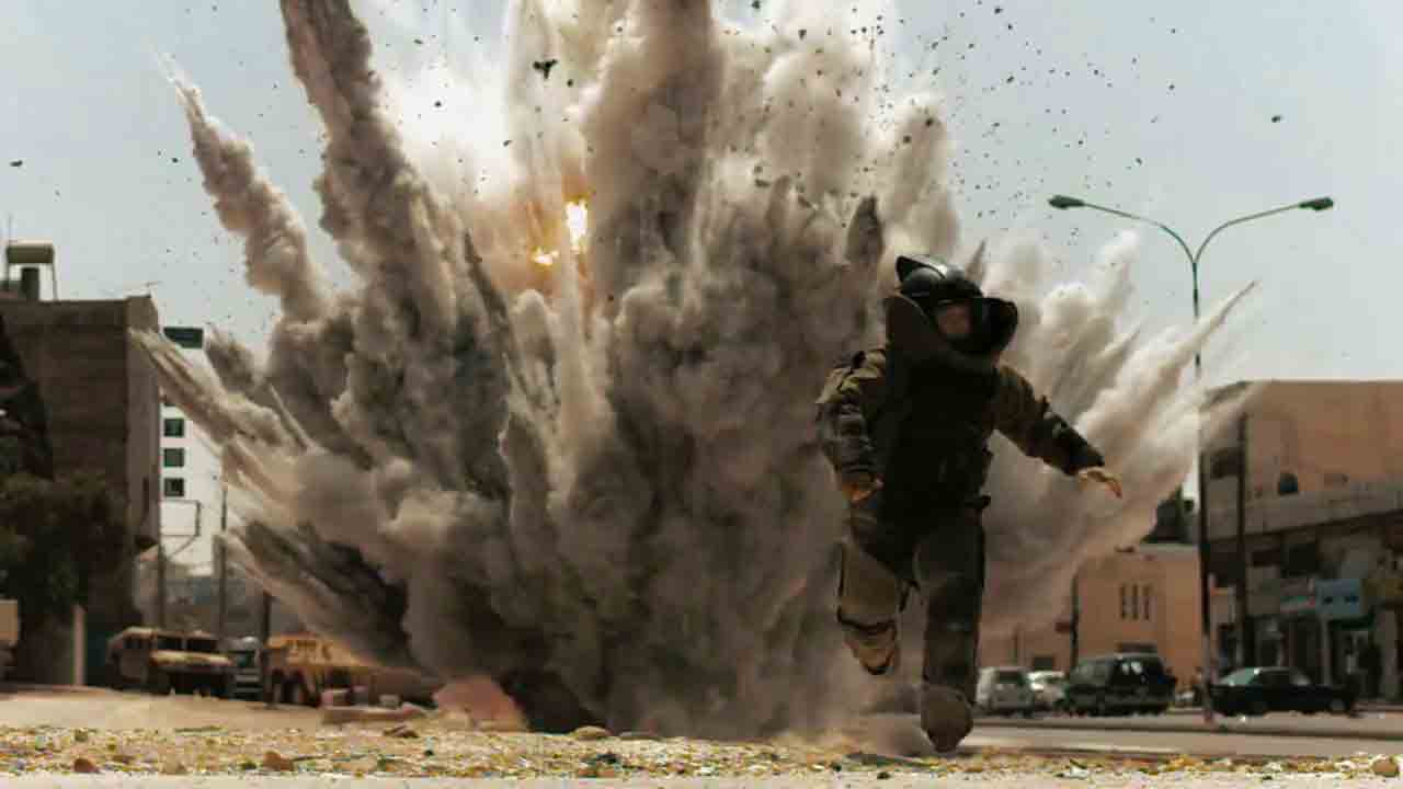 Single Resumable Download Link For Hollywood Movie The Hurt Locker (2008) In  Dual Audio