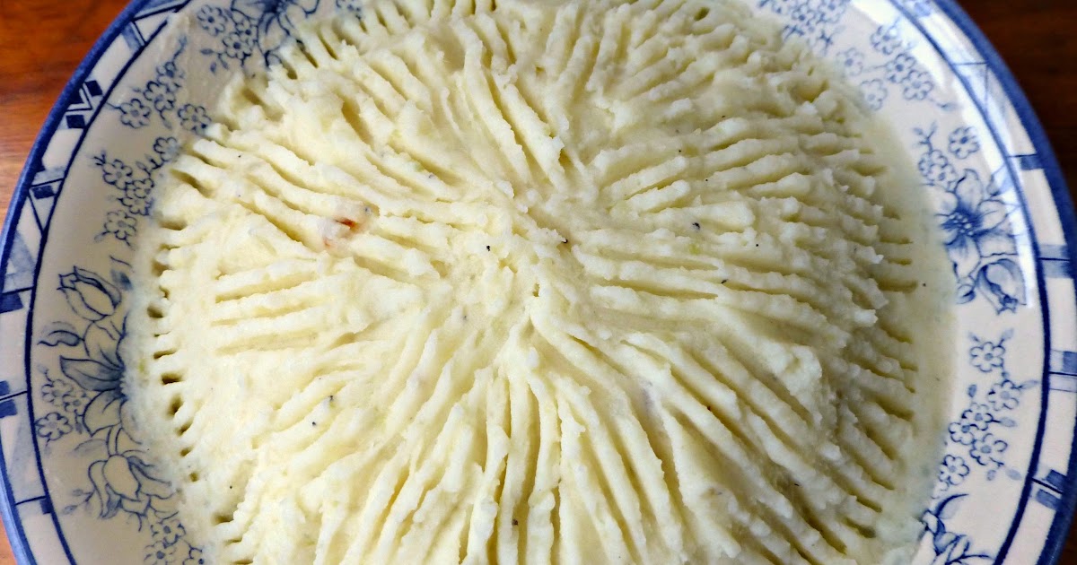 RESEPI NENNIE KHUZAIFAH: Mash potatoes lemak berkrim