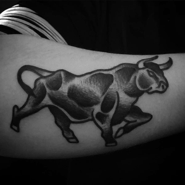 38 tatuagens de vaca para homens