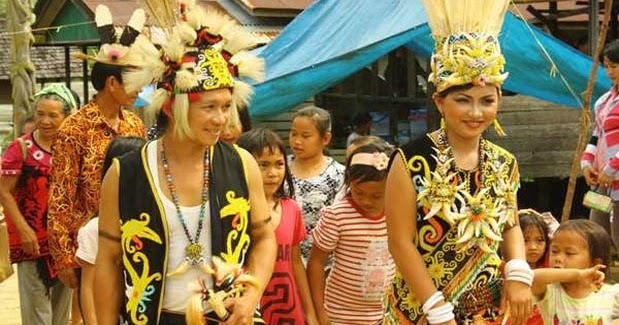 Pakaian Adat Kalimantan Utara, Nama, Gambar dan 