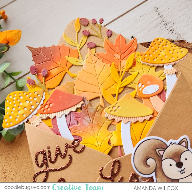 Envelope and Autumn Wonder dies from Spellbinders