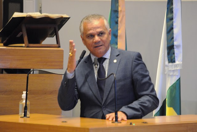 Pastor Daniel de Castro Desafia a Oposição em Debate sobre o Porte de Drogas no Plenário da CLDF