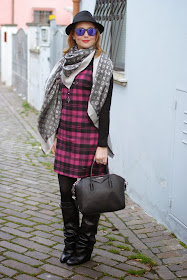 blugirl folies check dress, tartan dress, louis vuitton scarf, givenchy antigona, Fashion and Cookies, fashion blogger