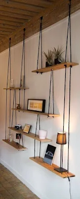 ideias de decoração com prateleiras suspensas