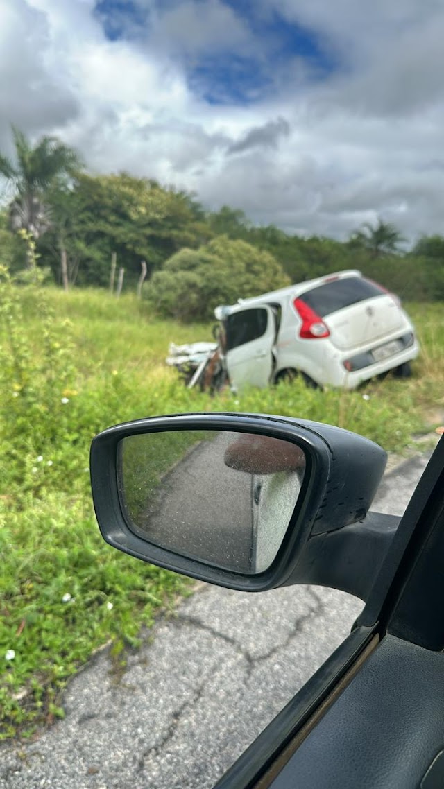 Fatalidade na BA 375:Grave acidente Homem morre ao colidir carro com caminhão no município de Caldeirão Grande