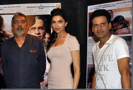 Big B, Deepika at Aarakshan promotion event (2)