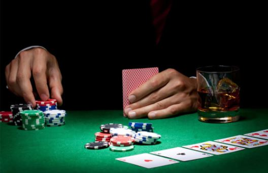 Còn nhiều thuật ngữ dùng trong Poker