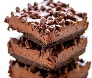 Death-By-Chocolate No Bake Cheesecake Bars